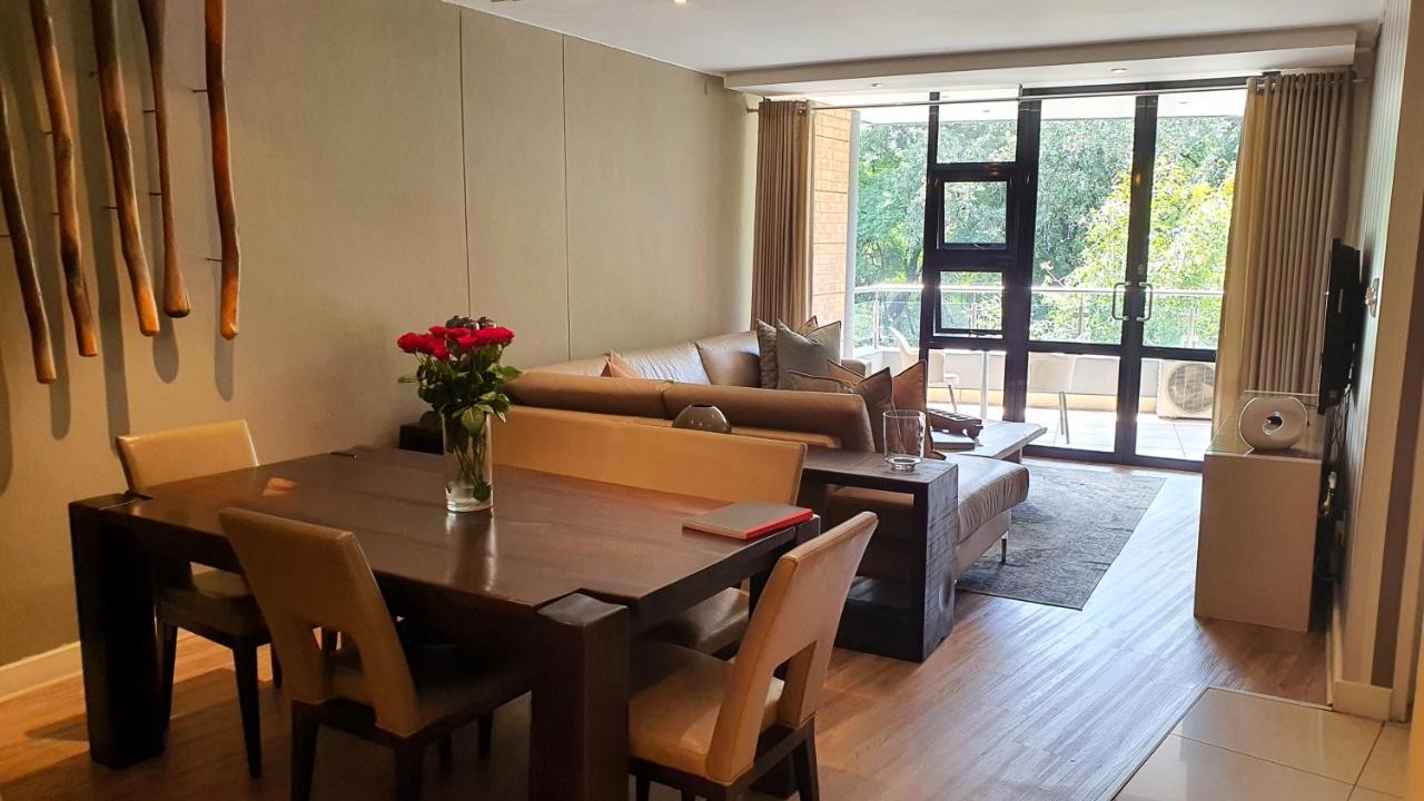 Zuri Residences At Ten Degrees Johannesburg Bagian luar foto
