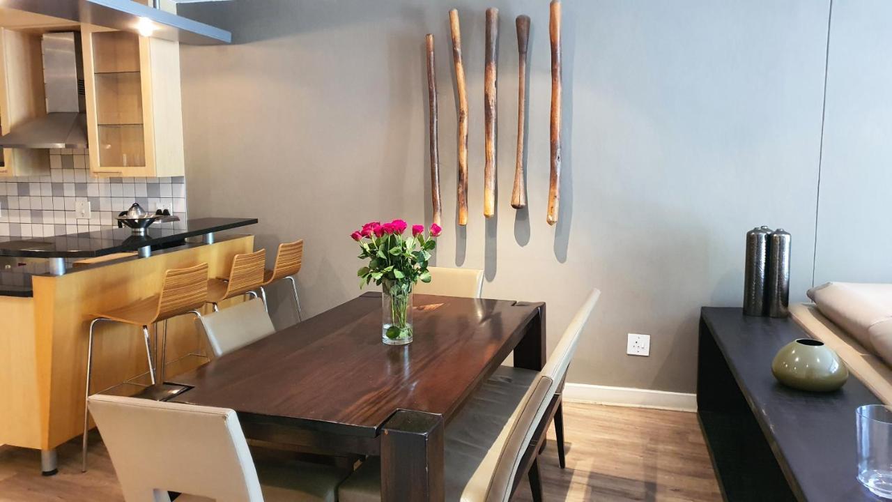 Zuri Residences At Ten Degrees Johannesburg Bagian luar foto