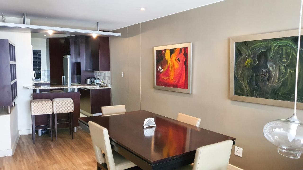 Zuri Residences At Ten Degrees Johannesburg Bagian luar foto