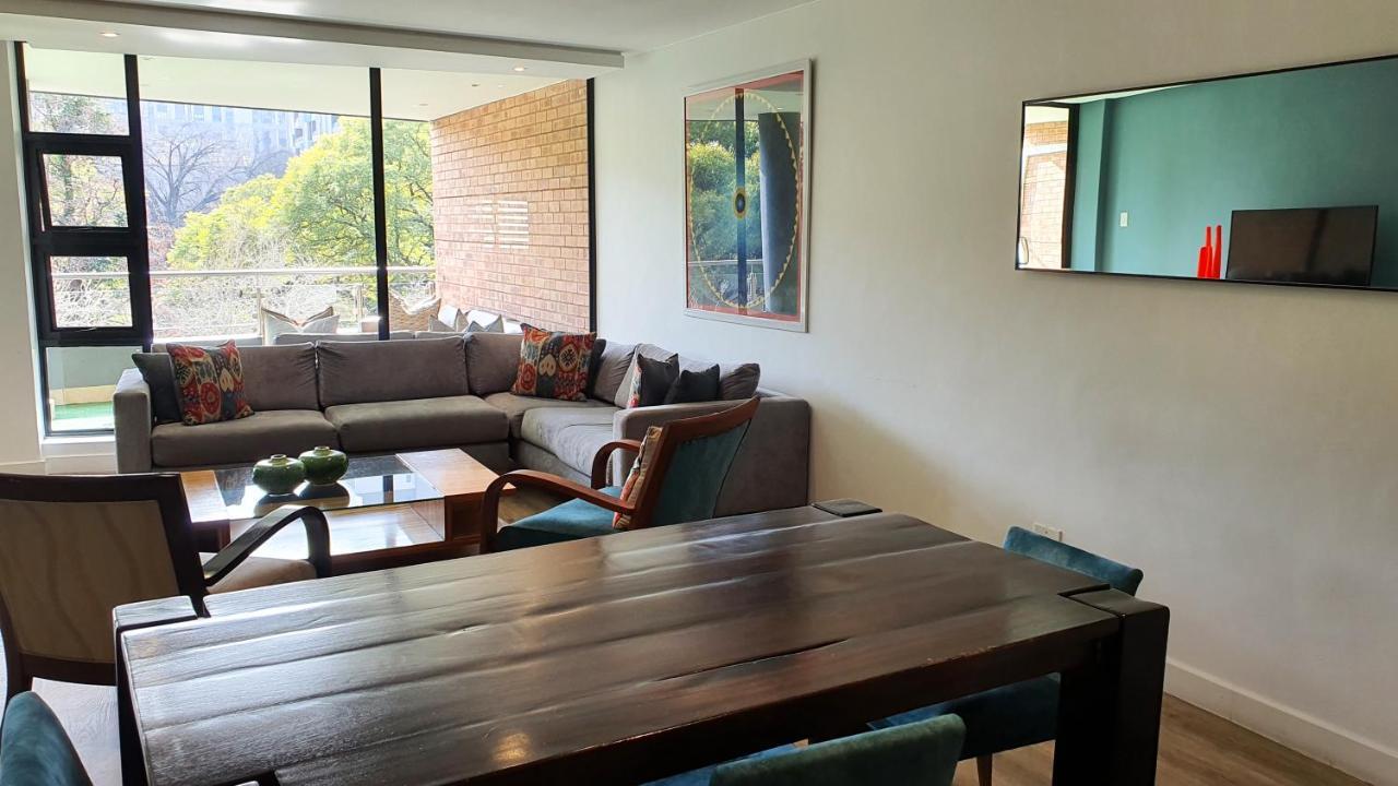 Zuri Residences At Ten Degrees Johannesburg Bagian luar foto