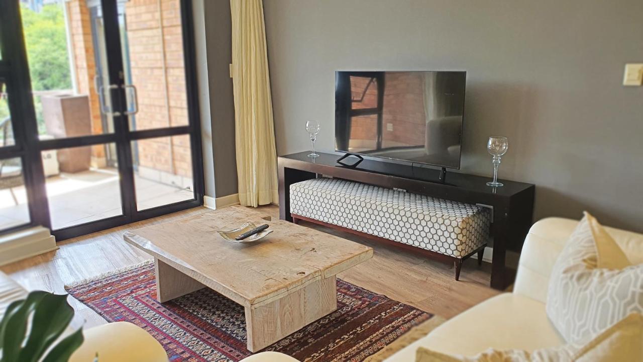 Zuri Residences At Ten Degrees Johannesburg Bagian luar foto
