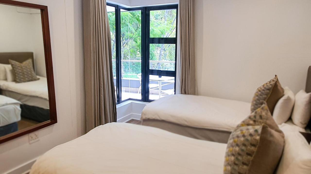 Zuri Residences At Ten Degrees Johannesburg Bagian luar foto